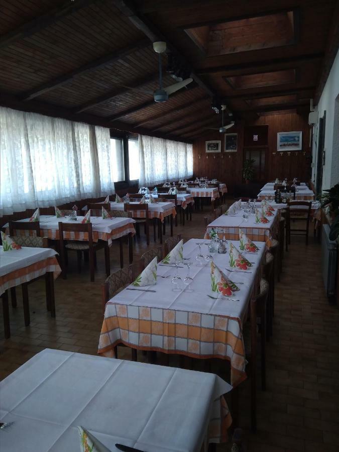 Gostisce Oddih Hotel Solkan Екстериор снимка